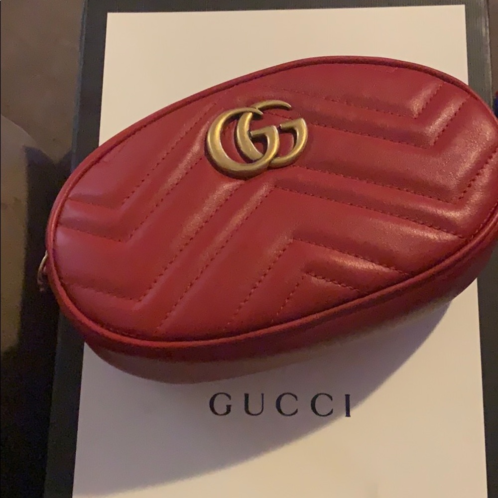 GG Marmont matelassé leather belt bag